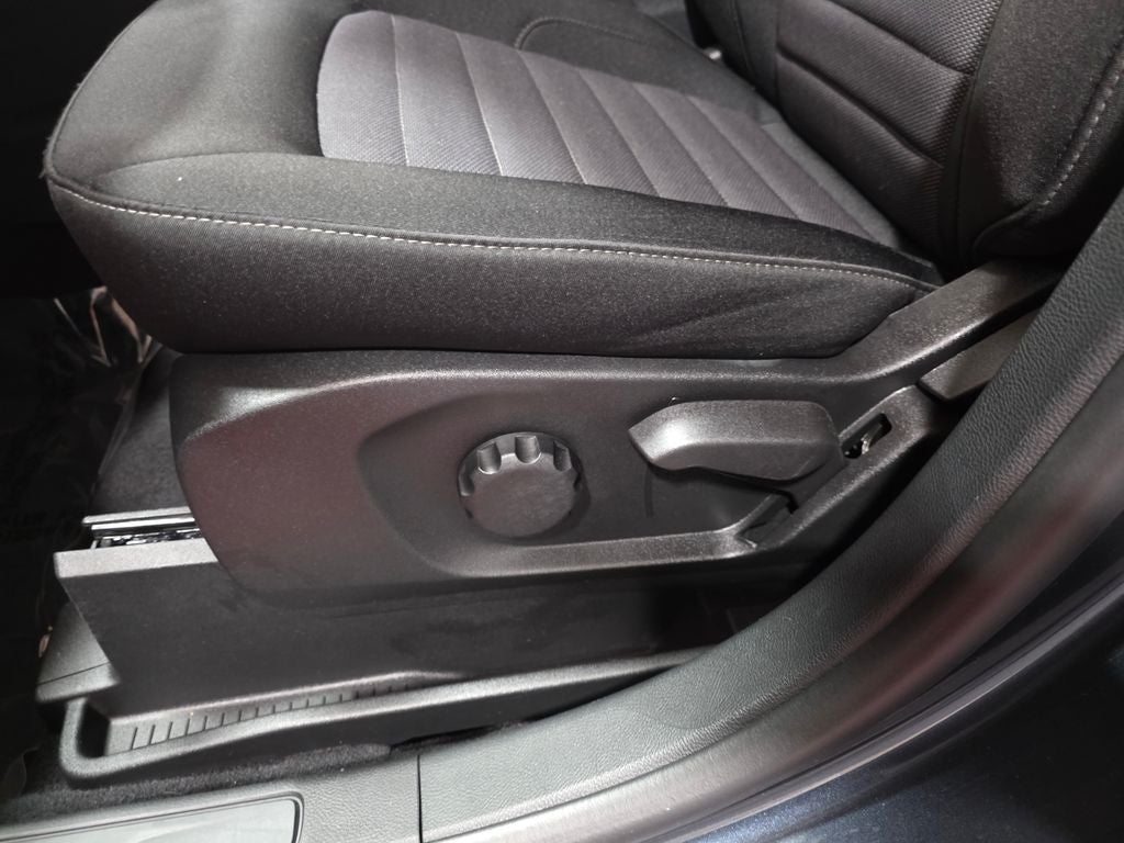 2024 Ford Edge SE Carbravo Certified