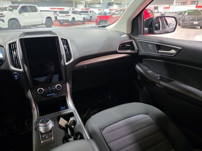 2024 Ford Edge SE Carbravo Certified