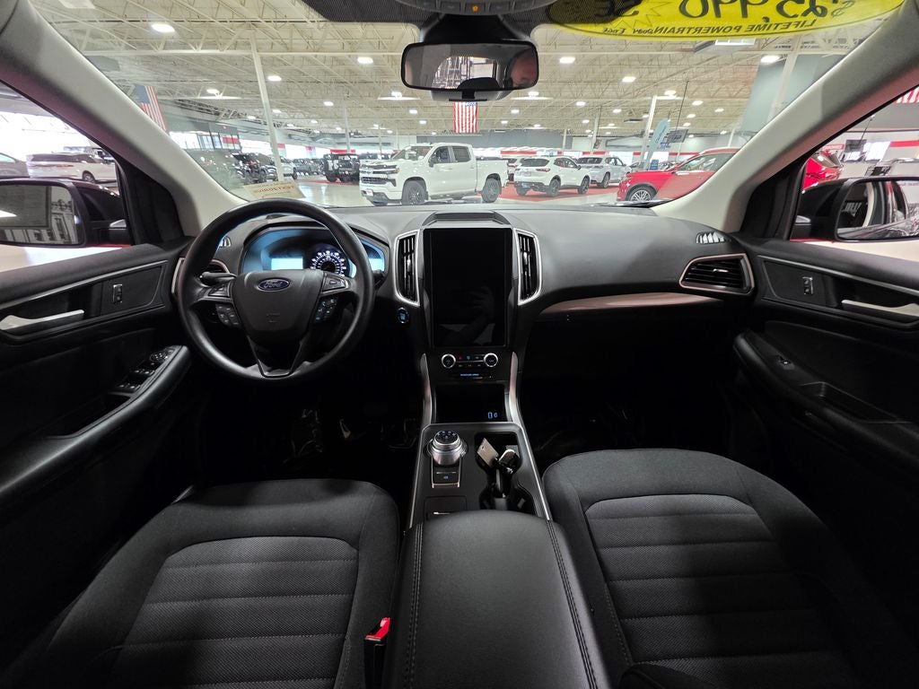 2024 Ford Edge SE Carbravo Certified