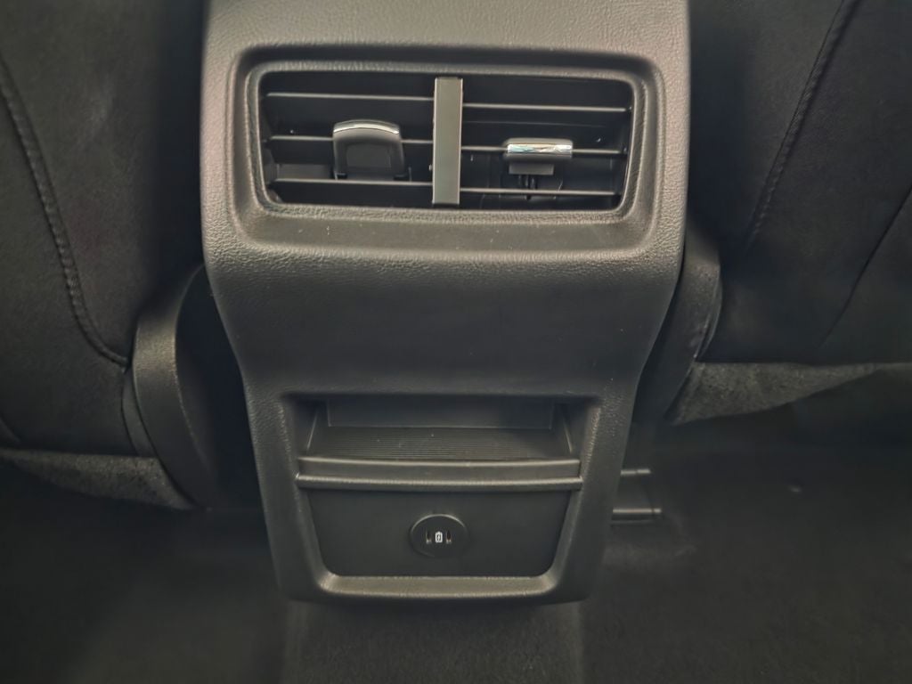 2024 Ford Edge SE Carbravo Certified