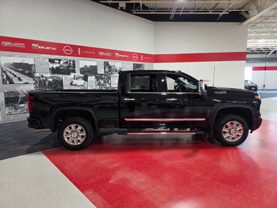 2025 Chevrolet Silverado 3500HD High Country