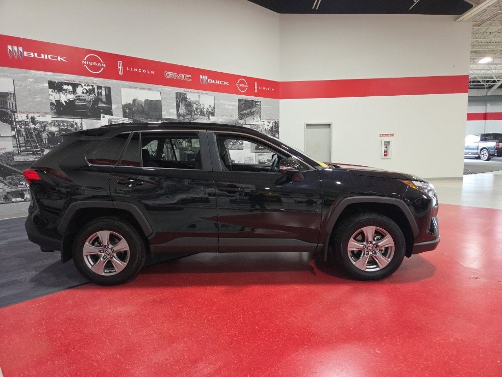 2025 Toyota RAV4 XLE Carbravo Certified