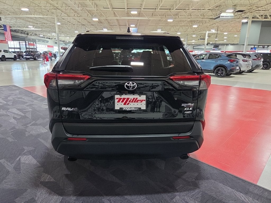 2025 Toyota RAV4 XLE Carbravo Certified