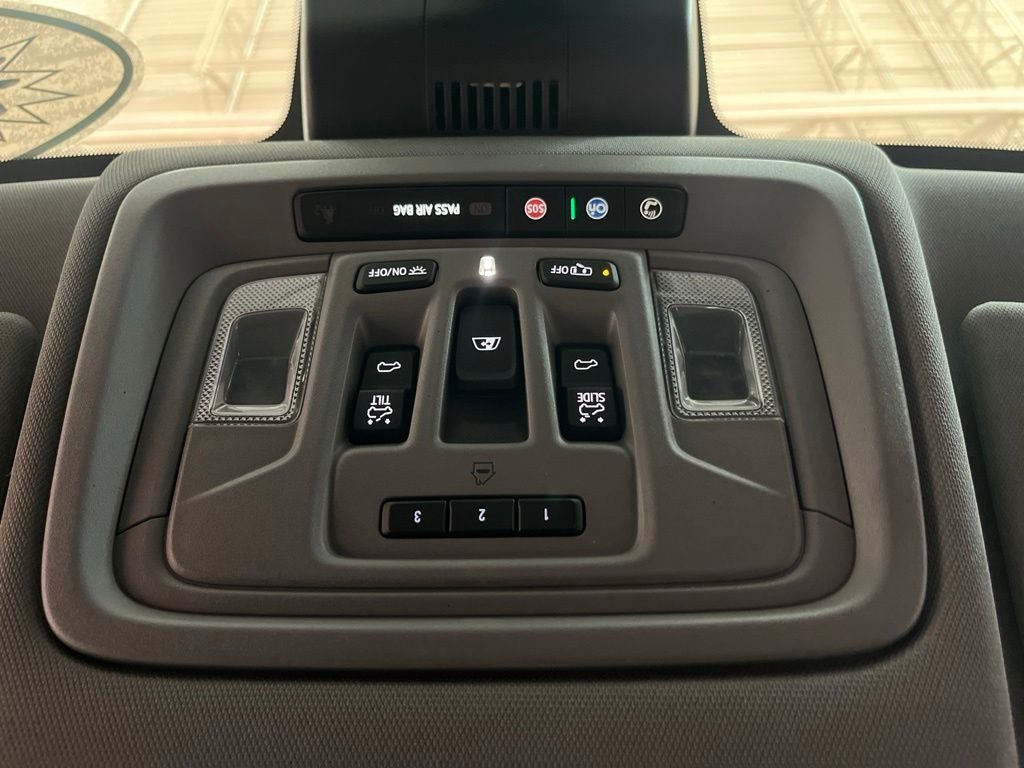 2022 Chevrolet Silverado 1500 LTZ CarBravo Certified
