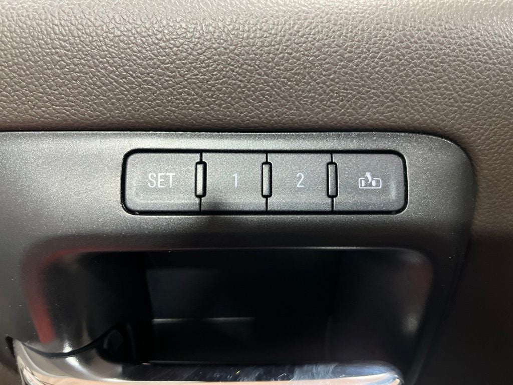 2017 Chevrolet Silverado 1500 LTZ 1LZ