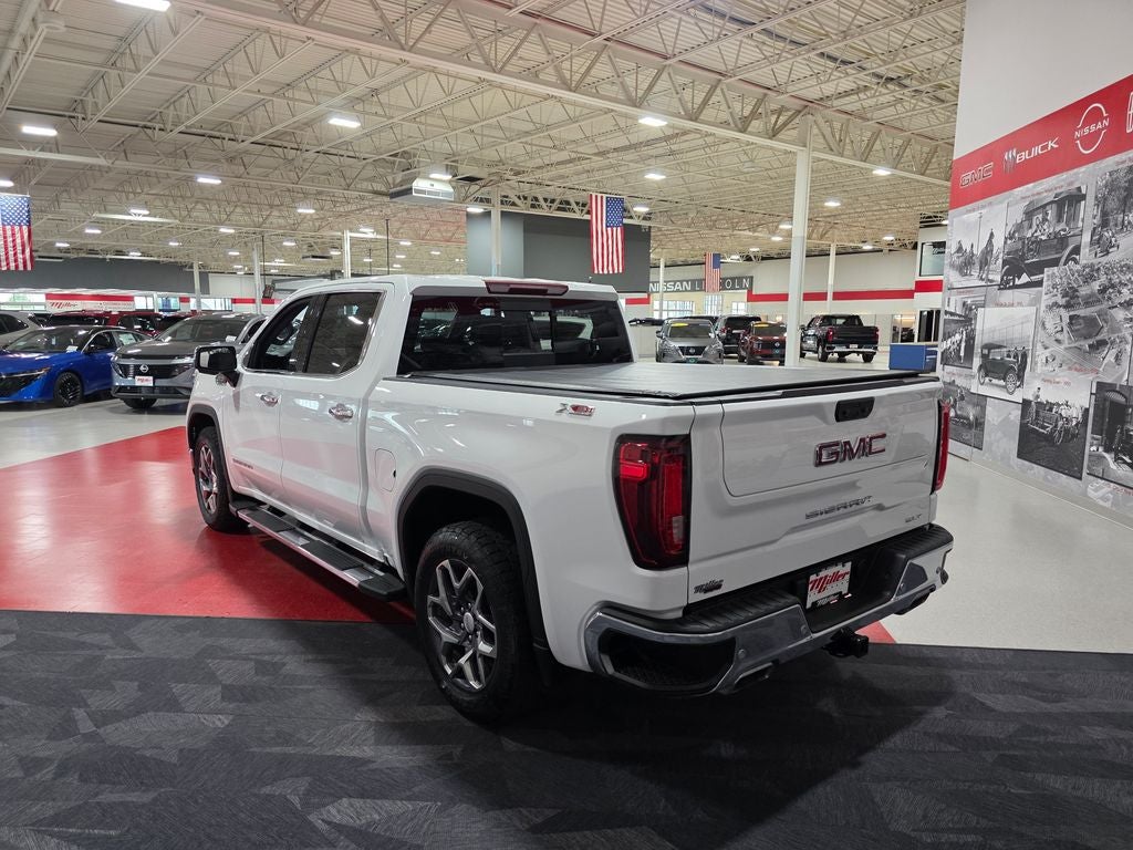 2022 GMC Sierra 1500 SLT