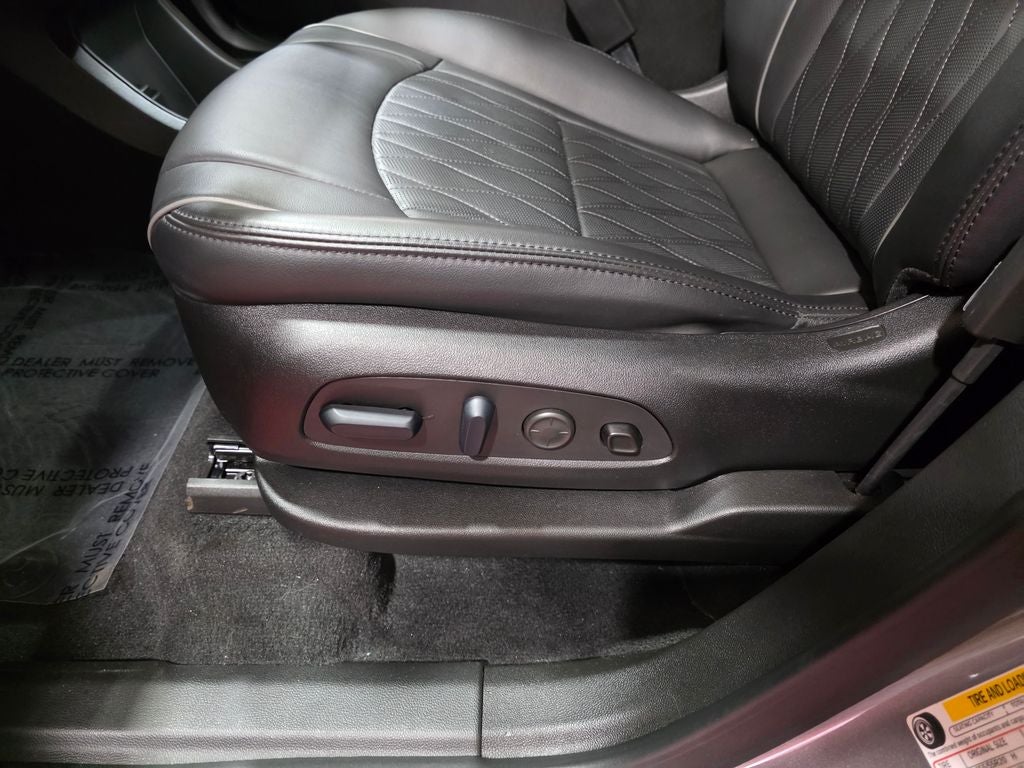 2024 Buick Enclave Avenir CarBravo Certified