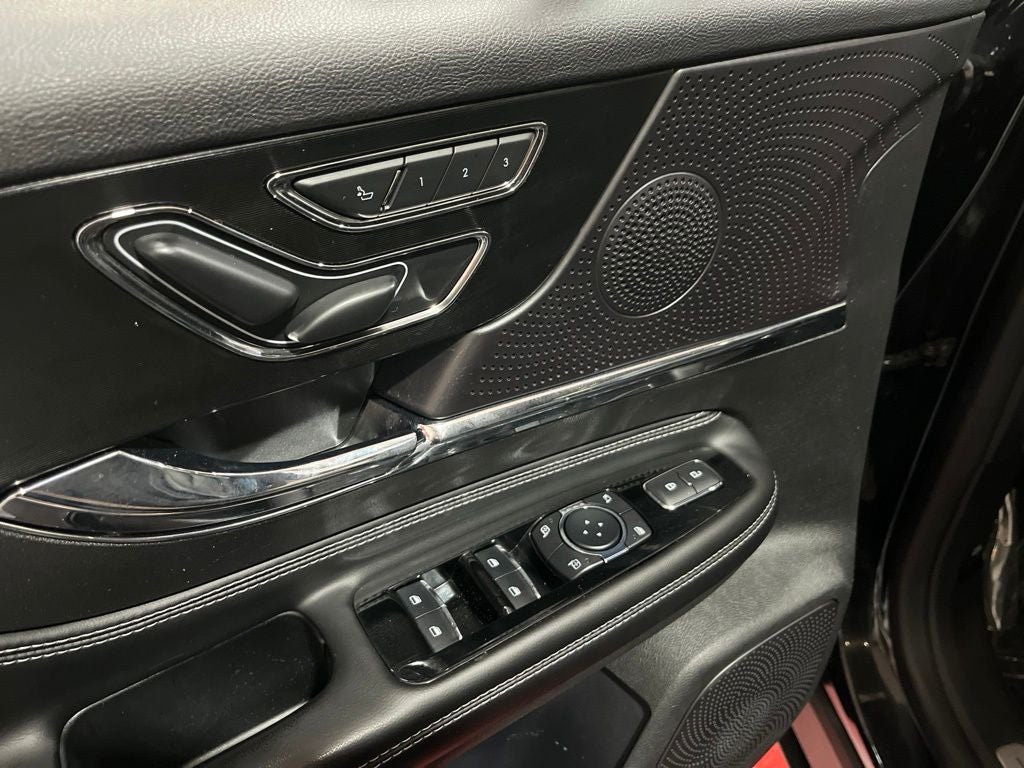2023 Lincoln Corsair Standard Lincoln Select Certification