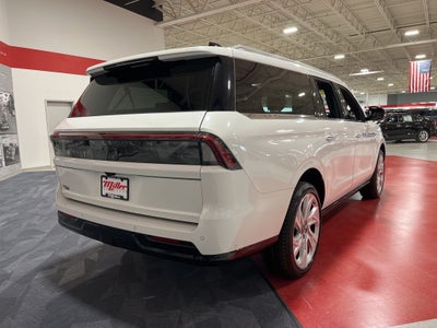 2025 Lincoln Navigator L Reserve