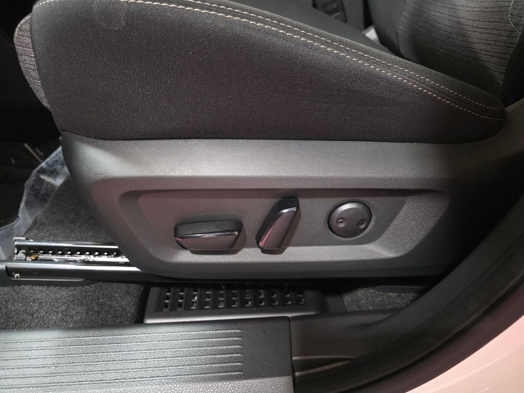 2023 Nissan Rogue SV Carbravo Certified