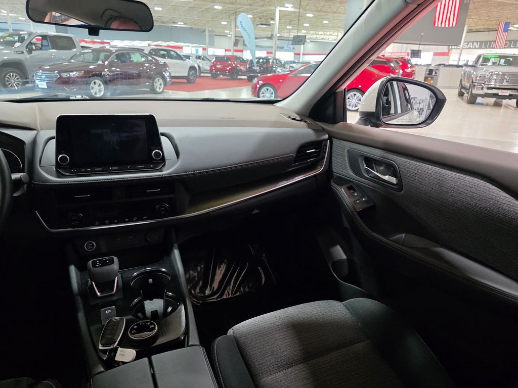 2023 Nissan Rogue SV Carbravo Certified