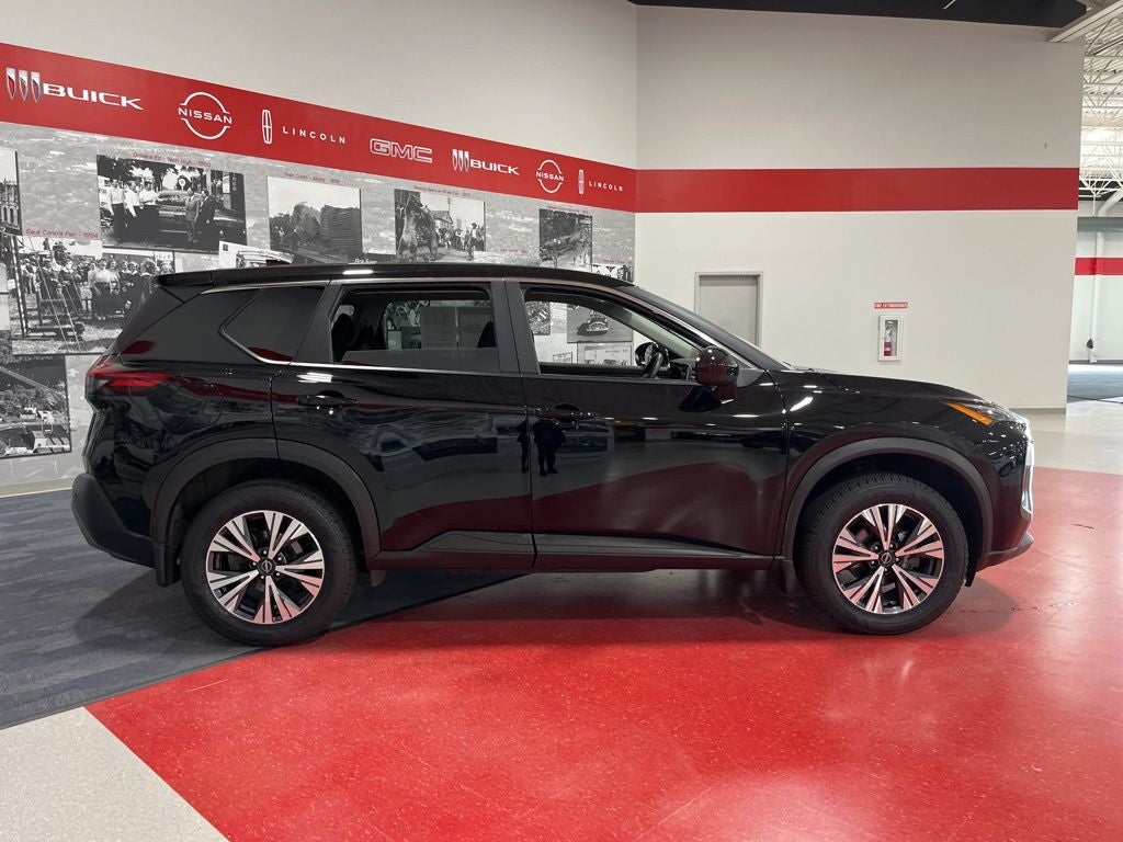 2023 Nissan Rogue SV Carbravo Certified