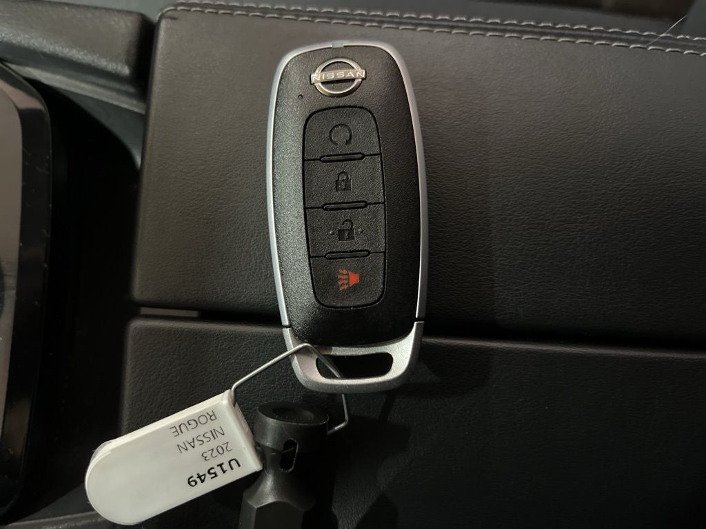 2023 Nissan Rogue SV Carbravo Certified