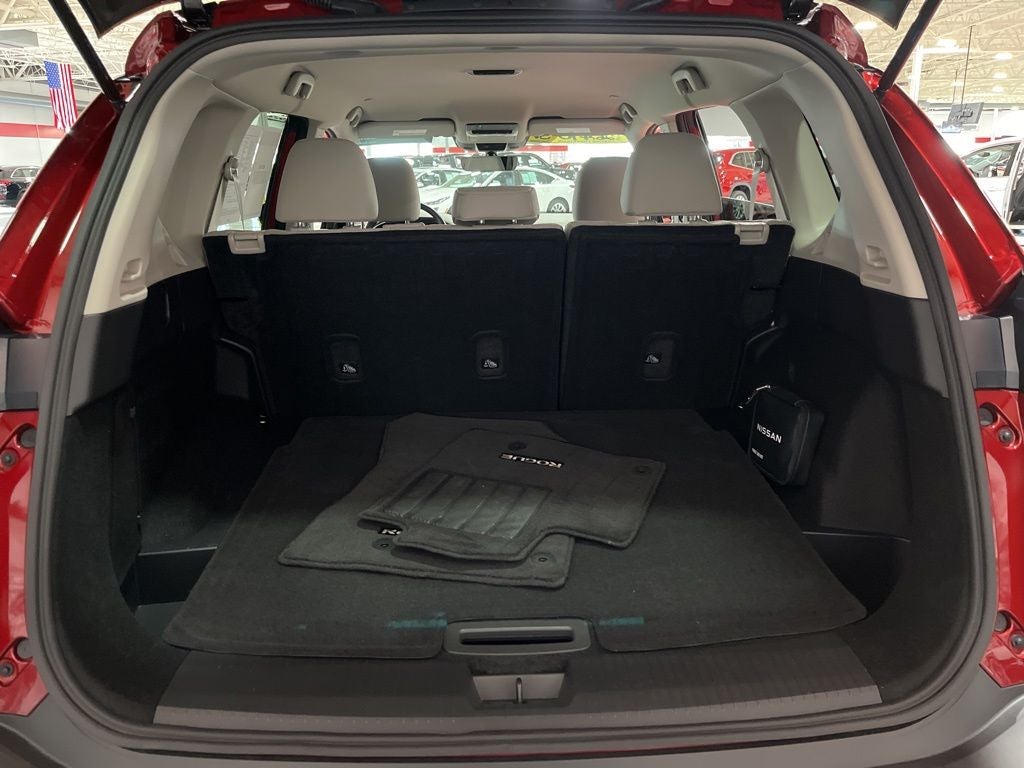 2023 Nissan Rogue SV Carbravo Certified