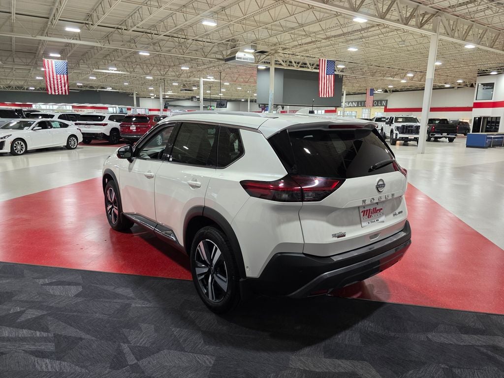 2023 Nissan Rogue SL