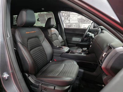 2025 Nissan Pathfinder Rock Creek CarBravo Certified