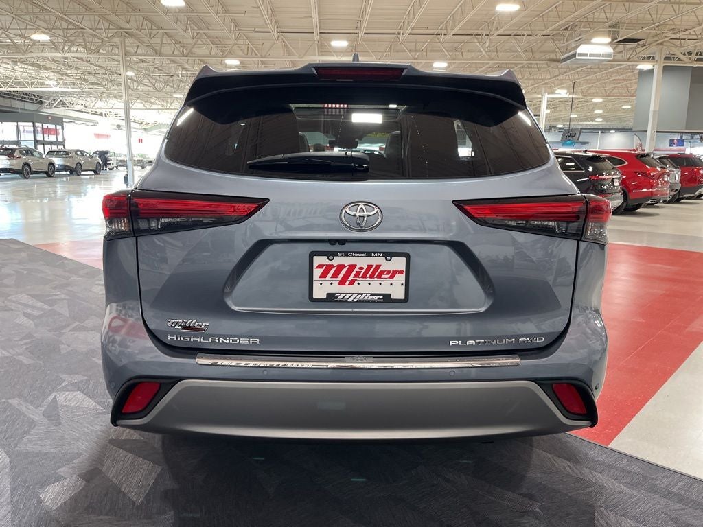 2021 Toyota Highlander Platinum