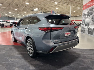 2021 Toyota Highlander Platinum