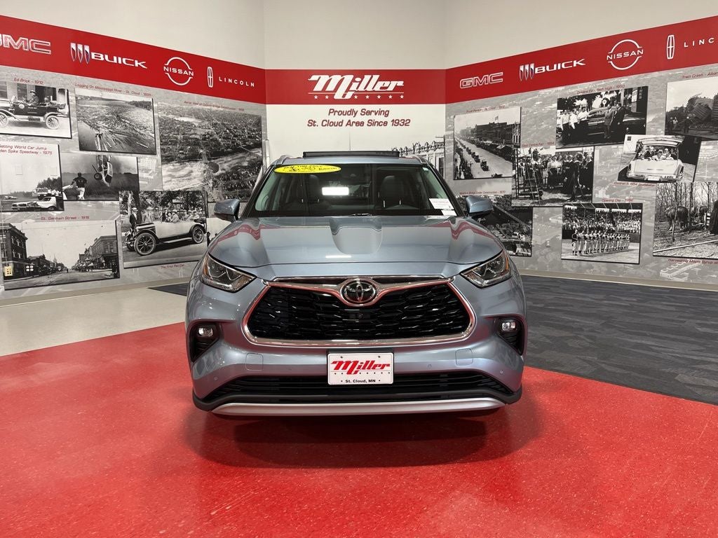 2021 Toyota Highlander Platinum