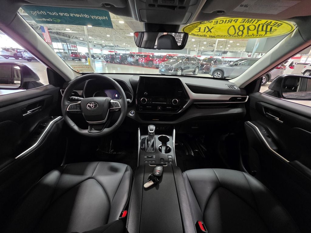 2024 Toyota Highlander XLE