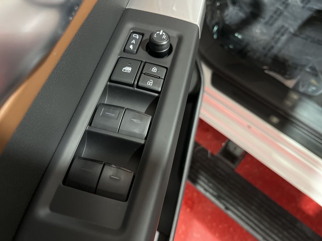 2025 Toyota Sequoia SR5