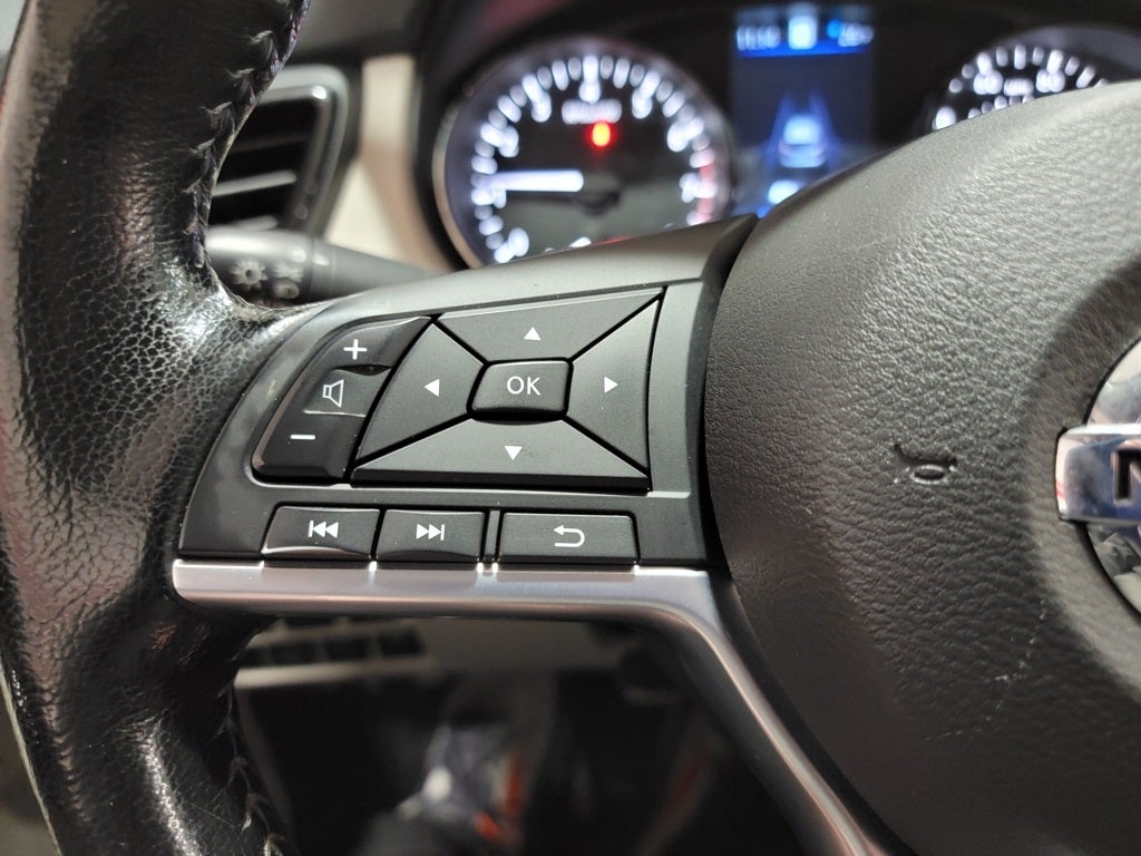 2022 Nissan Rogue Sport SL