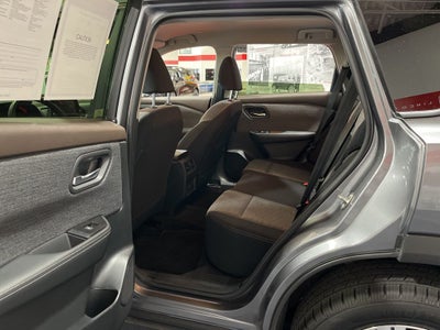 2023 Nissan Rogue SV Carbravo Certified
