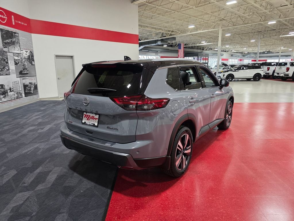 2025 Nissan Rogue SL