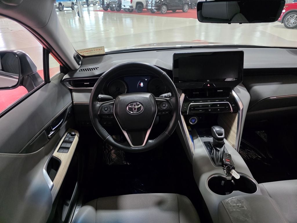 2021 Toyota Venza LE