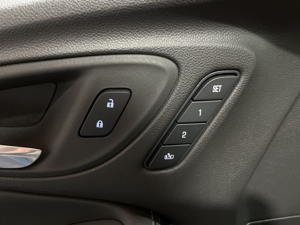 2023 Buick Encore GX Essence Carbravo GM CPO