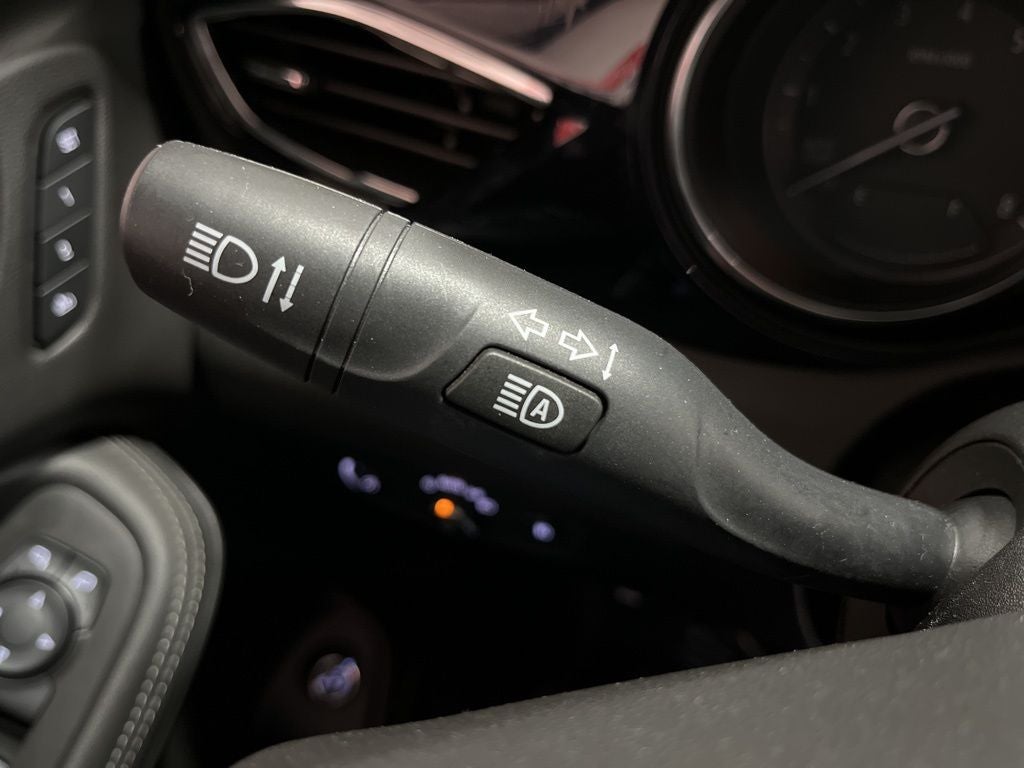 2023 Buick Encore GX Essence Carbravo GM CPO